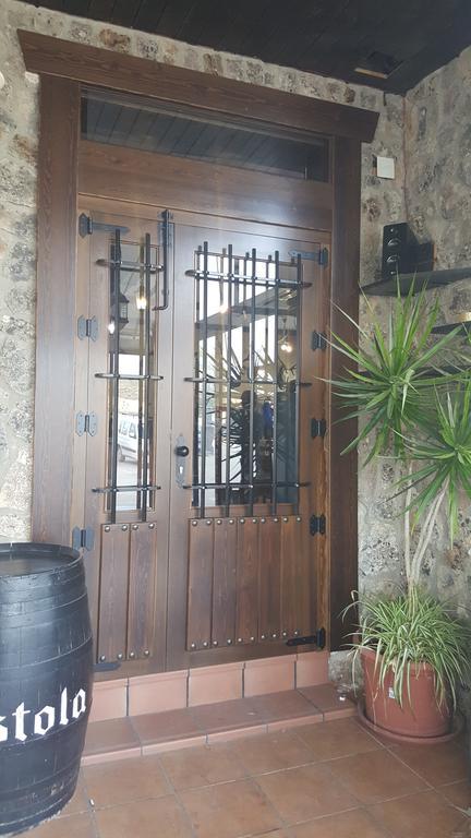 Hostal Cabañas Carboneras de Guadazaón Exterior foto