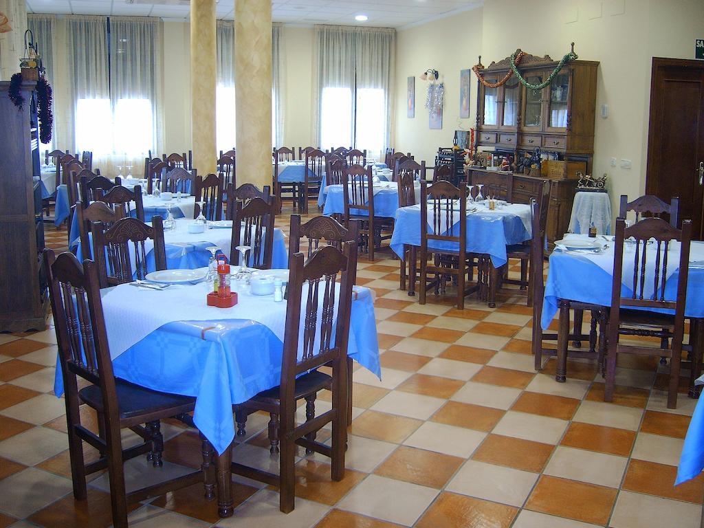 Hostal Cabañas Carboneras de Guadazaón Exterior foto